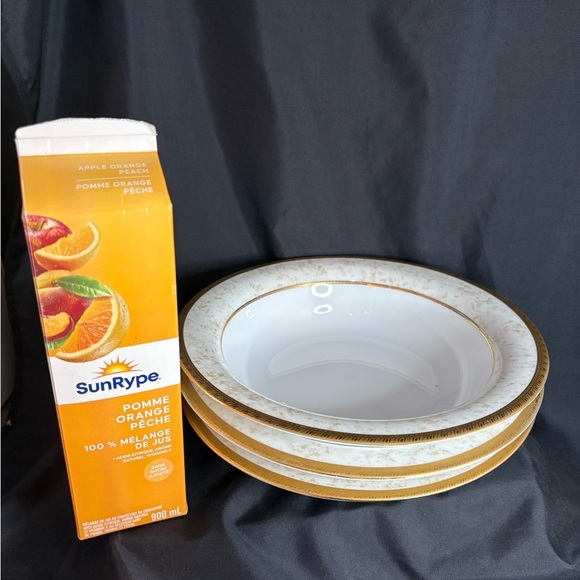 3-Royal Heritage Large serving bowls - Picture 1 of 7